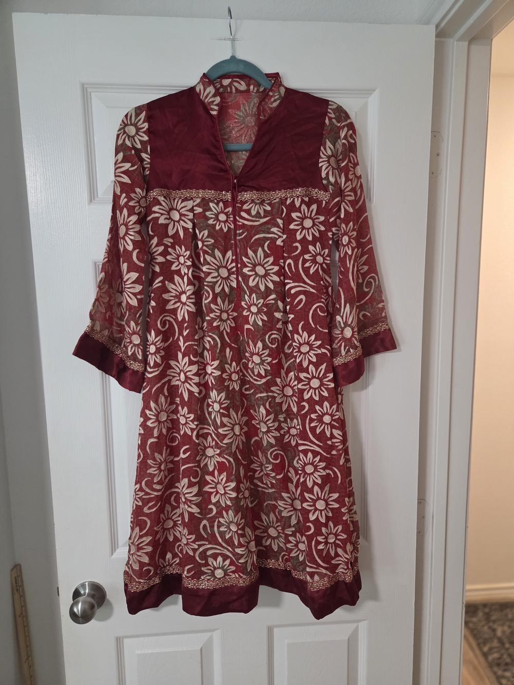 Red/Gold Embellished Kurti Tunic Floral With Embroidered Accents